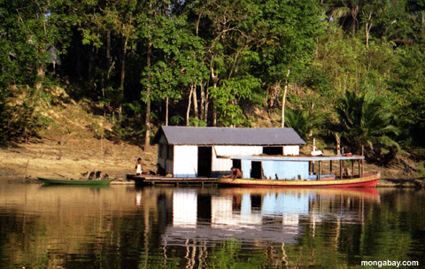 Barco De la Casa De Amazon, El Brasil