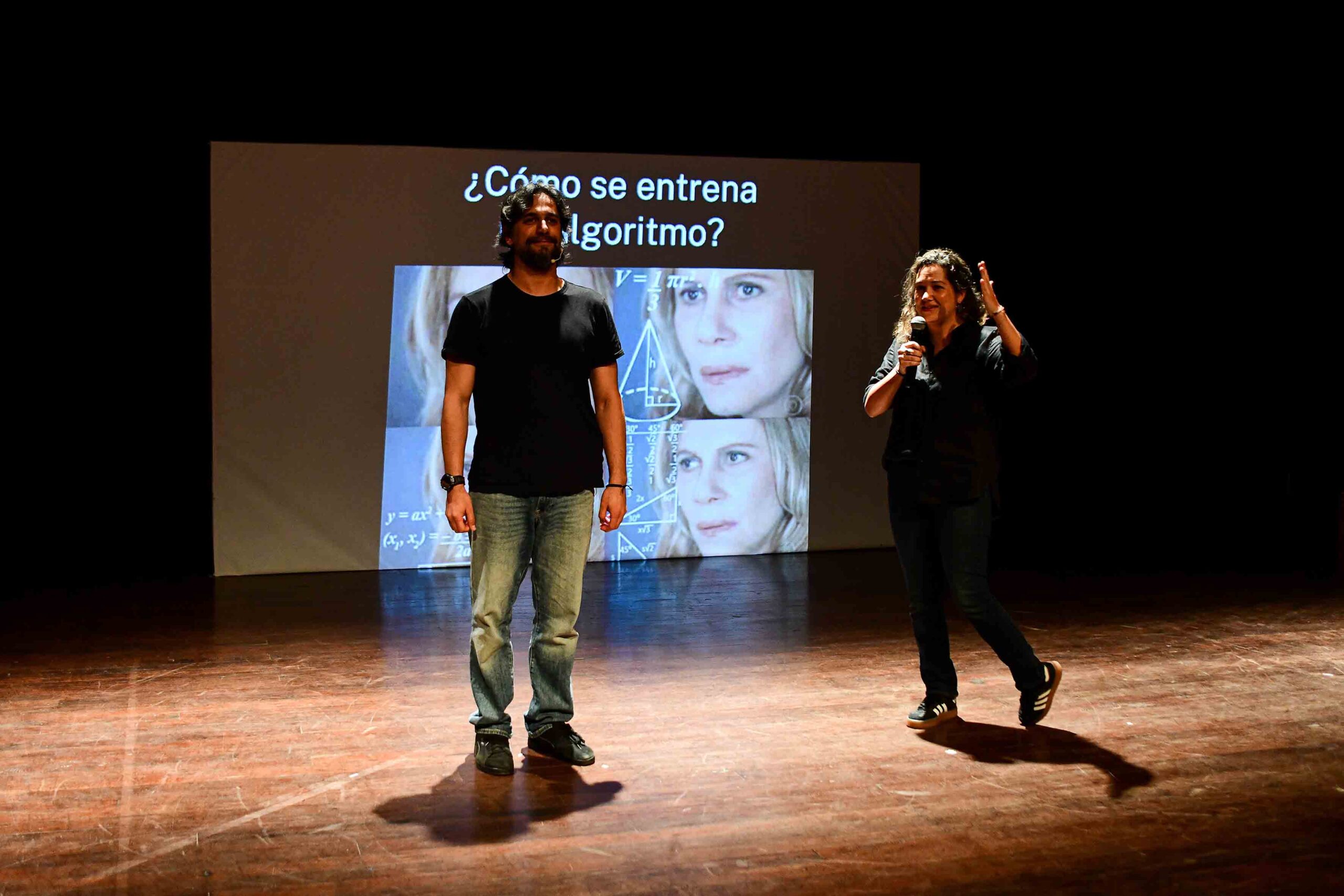 Los Vuelos de la Muerte en stand up - Mongabay Latam - Foto Santiago Romaní 1