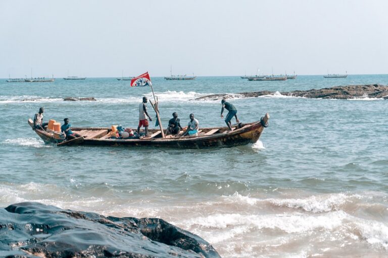 Small-scale fishers in Ghana. The country’s fisheries sector has until now benefited greatly from U.S. foreign aid. Image by Seyiram Kweku via Unsplash (Public domain).