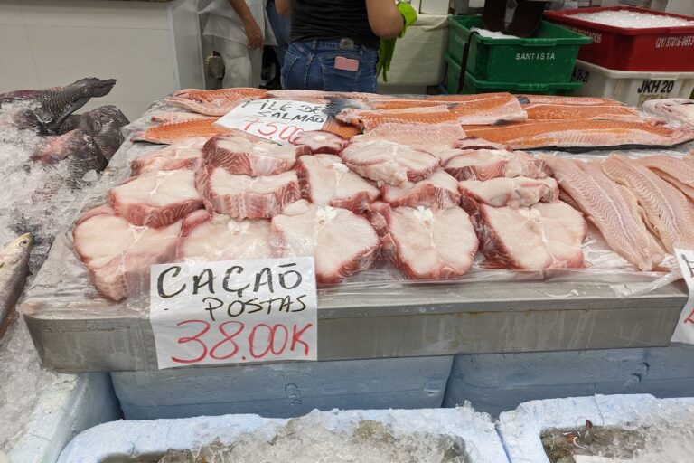 Shark meat on sale in Brazil is labeled as cação, a generic term whose true meaning is unknown to most Brazilians, surveys show. Image by Philip Jacobson/Mongabay.